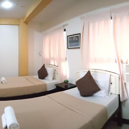 Amax Inn Cebu Mandaue City Exterior foto