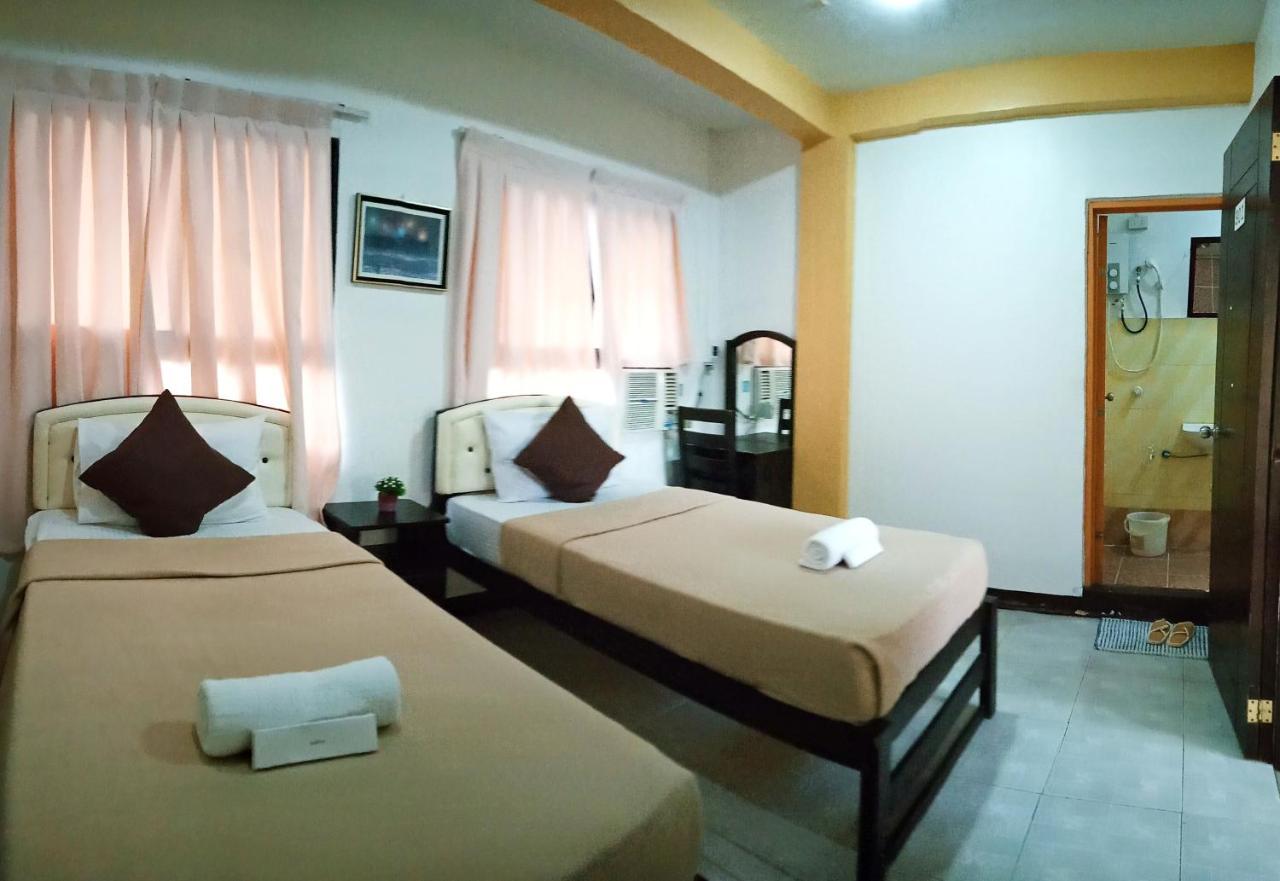 Amax Inn Cebu Mandaue City Exterior foto