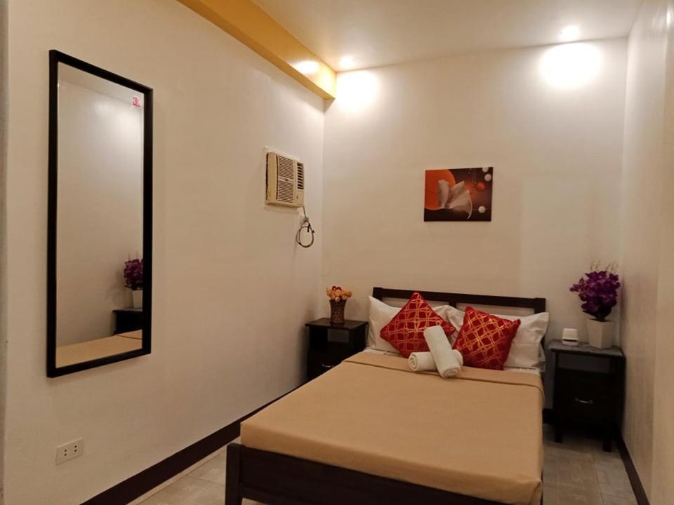 Amax Inn Cebu Mandaue City Exterior foto