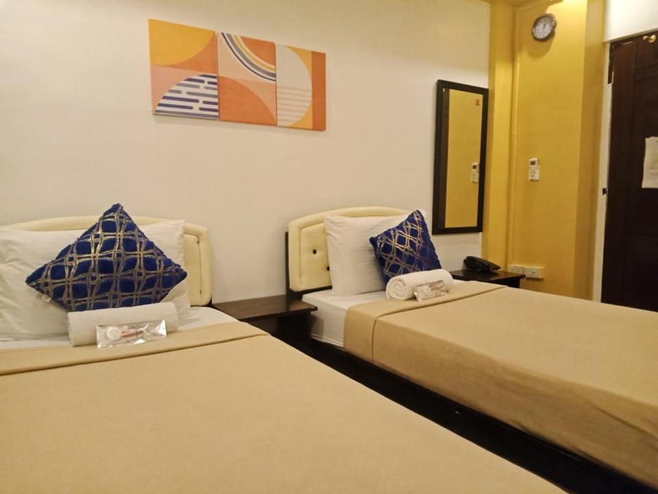 Amax Inn Cebu Mandaue City Exterior foto