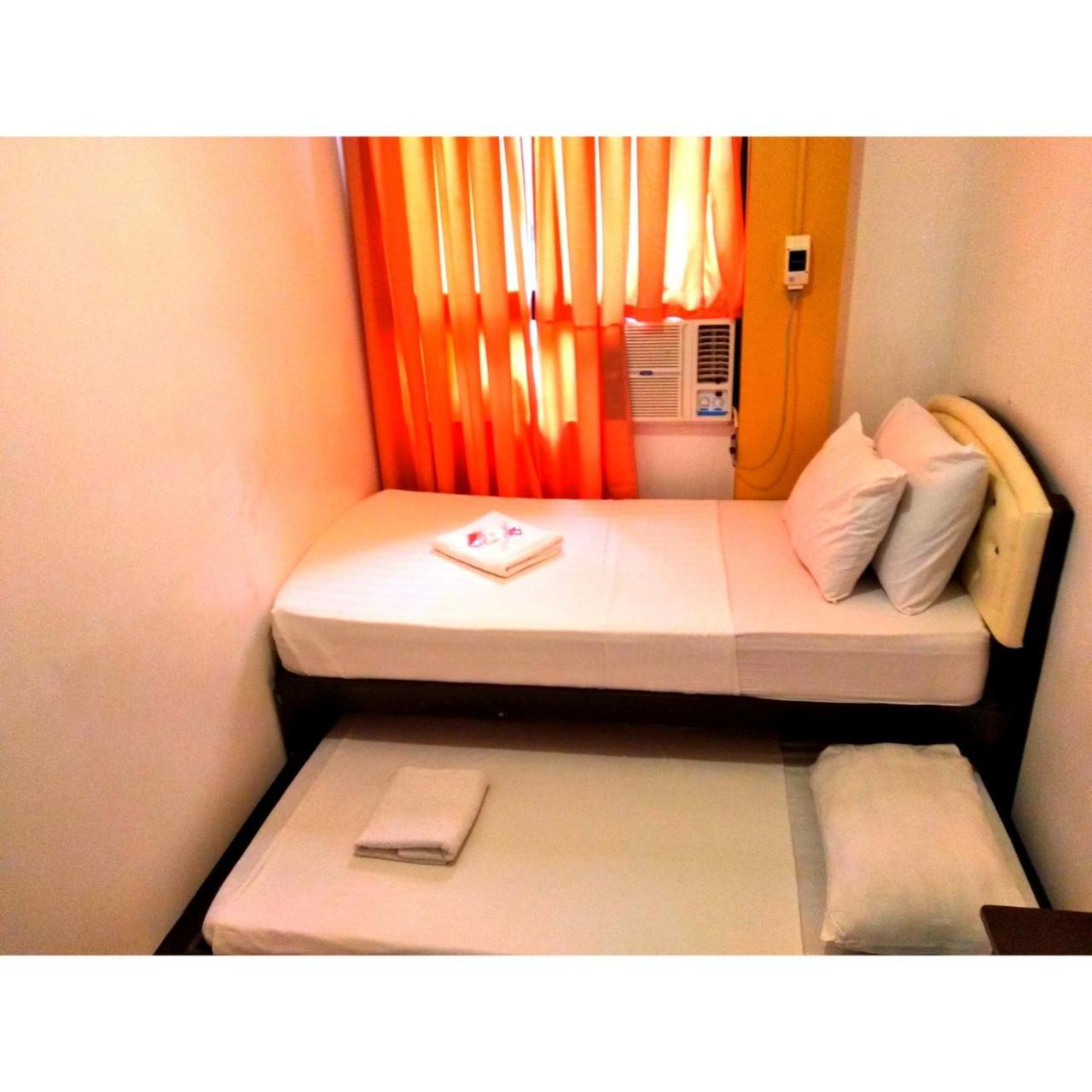 Amax Inn Cebu Mandaue City Exterior foto