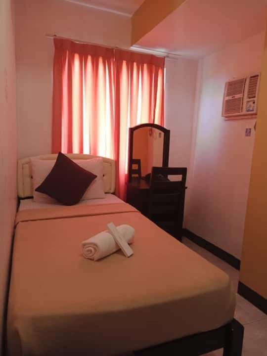 Amax Inn Cebu Mandaue City Exterior foto